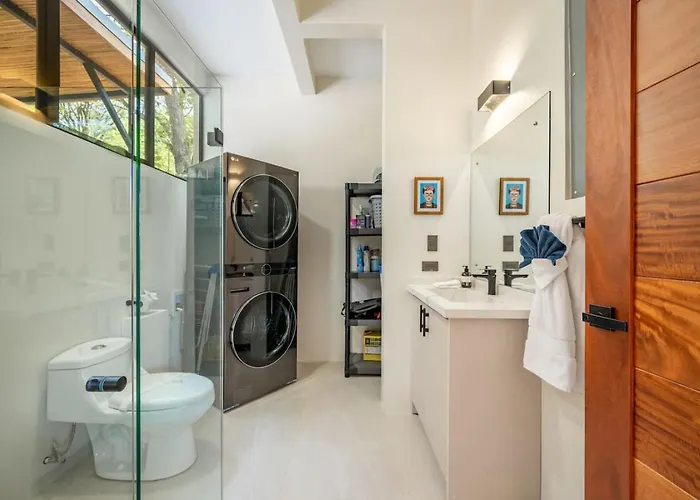 Casa Mira Flores, Five Min To Downtown * Tamarindo